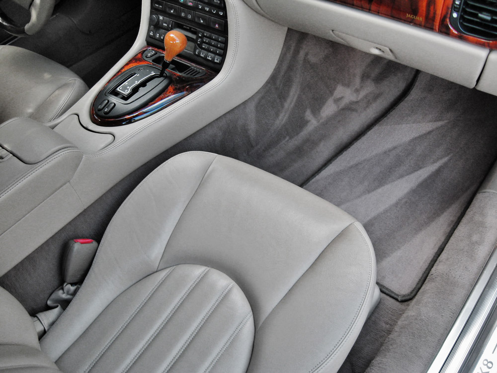 Personal Touch Car Cleaning | 2481 Upper James St, Mount Hope, ON L0R 1W0, Canada | Phone: (905) 679-0143