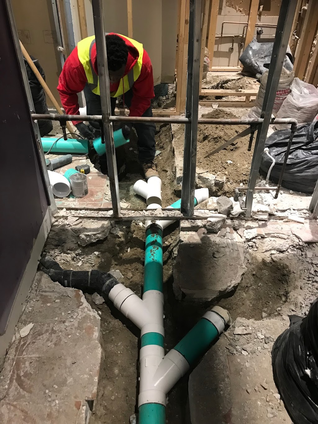 Crystal Drain & Plumbing Mississauga | 3145 Dundas St W #1, Mississauga, ON L5L 5V8, Canada | Phone: (647) 557-5476