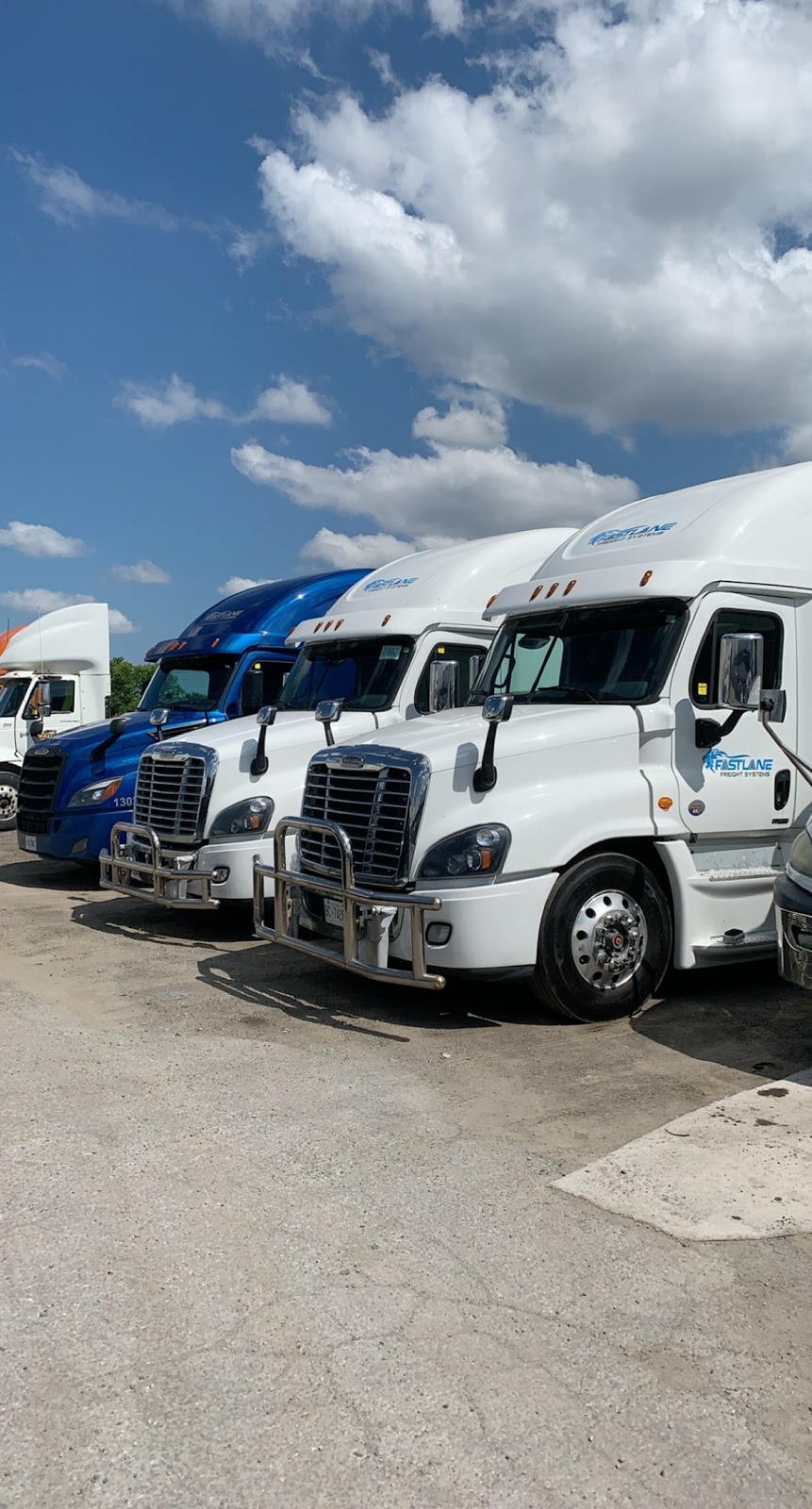 Fastlane Freight Systems | 16917 Steeles Ave W, Hornby, ON L0P 1E0, Canada | Phone: (800) 631-3322