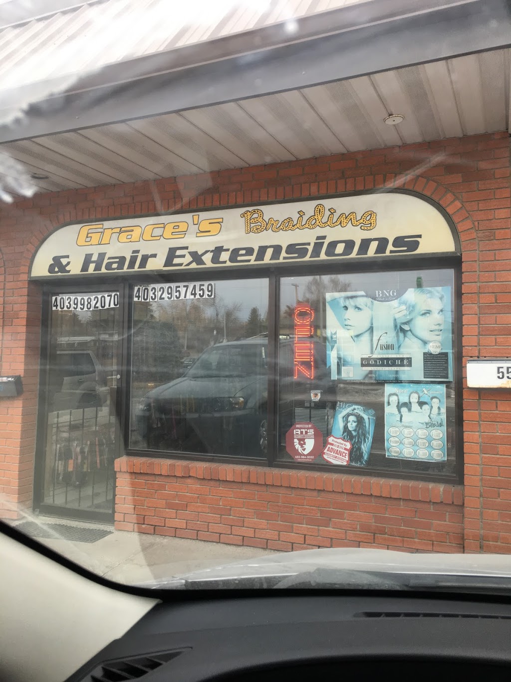 Graces Braiding & Hair ExtensGraceions | 550 Northmount Dr NW, Calgary, AB T2K 3J2, Canada | Phone: (403) 295-7459