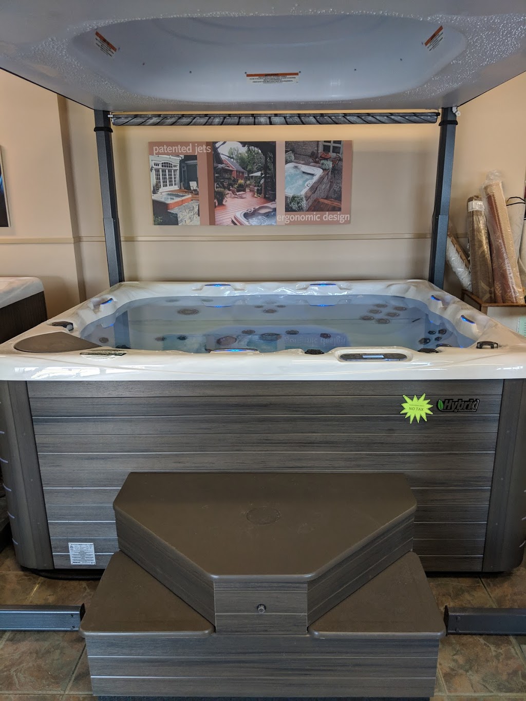 Beachcomber Durham | 1515 Hopkins St, Whitby, ON L1N 2C2, Canada | Phone: (905) 430-9965