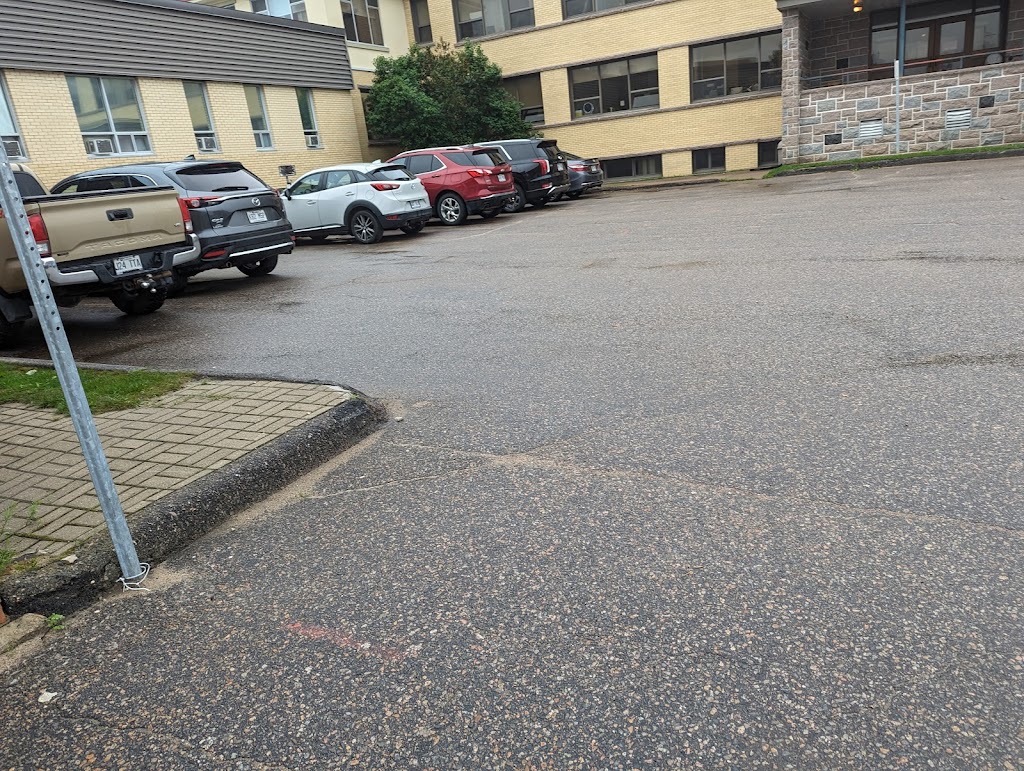 Cisss Escoumins | 4 Rue de lHôpital, Les Escoumins, QC G0T 1K0, Canada | Phone: (418) 233-2931