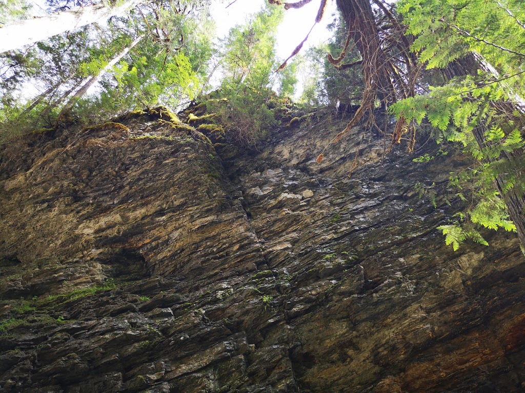 Margaret Falls | Sunnybrae-Canoe Point Rd, Columbia-Shuswap C, BC V0E 1K0, Canada | Phone: (800) 689-9025