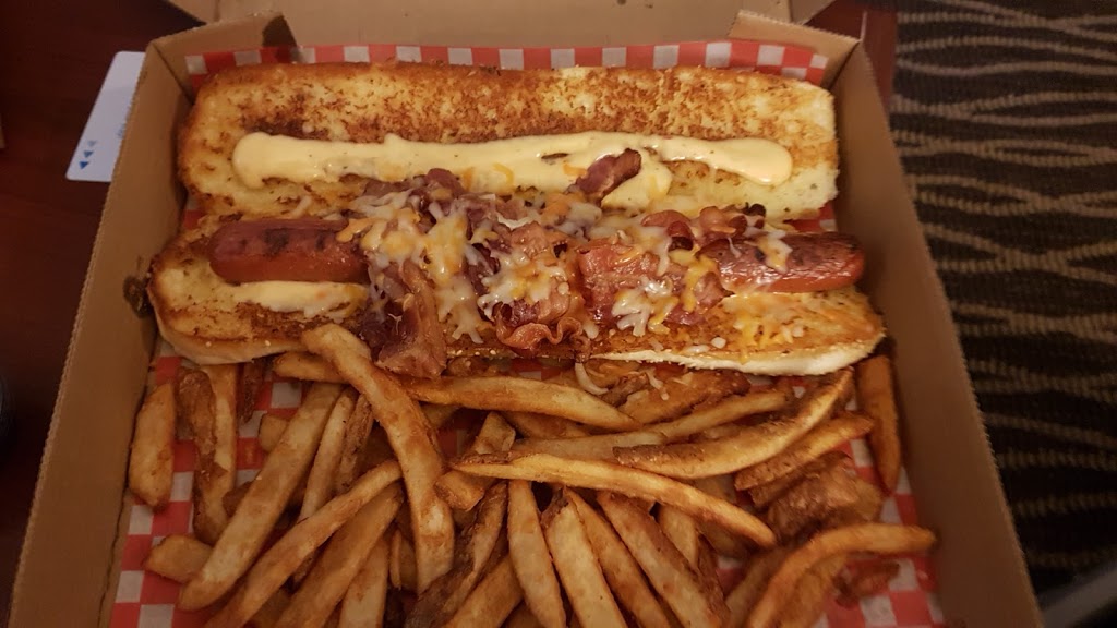 Don Cherrys Sports Grill | 3914 32 St, Vernon, BC V1T 5T8, Canada | Phone: (250) 541-2653