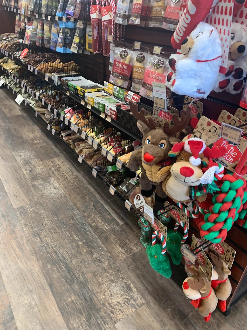 Pet Valu | 1658 Main St, Winnipeg, MB R2V 1Y9, Canada | Phone: (204) 334-4411
