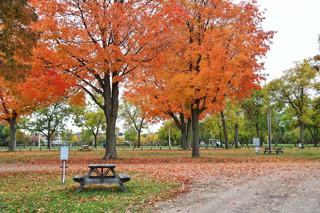 Riverside Park Campground | 961 Pembroke St W, Pembroke, ON K8A, Canada | Phone: (613) 735-6821 ext. 1504