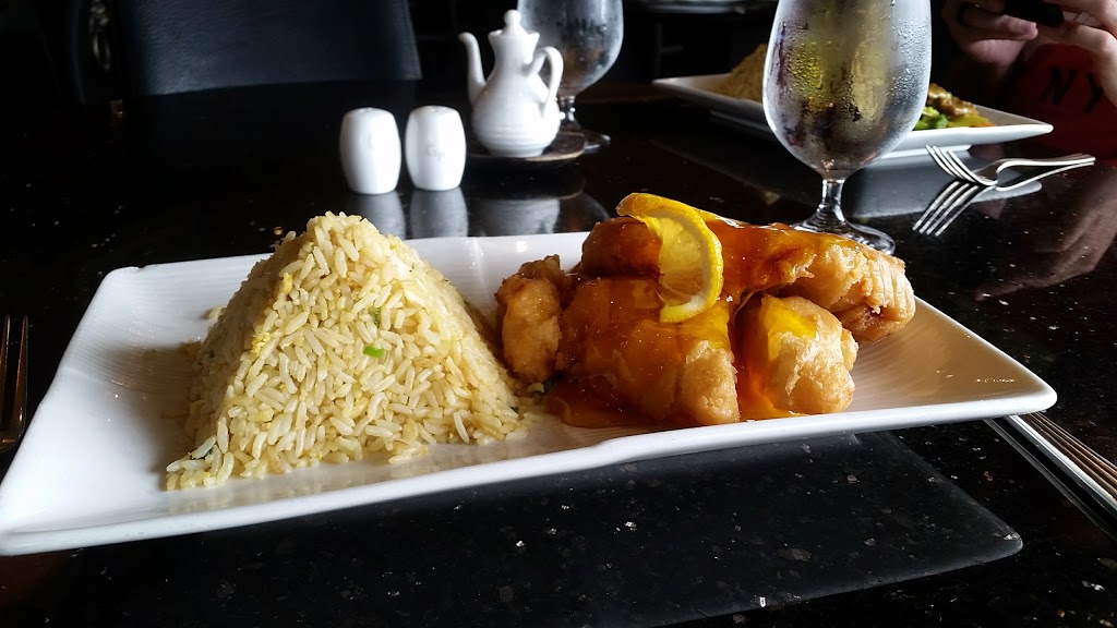 Cynthias Chinese Restaurant | 7700 Bathurst St #51, Thornhill, ON L4J 7Y3, Canada | Phone: (905) 882-8887