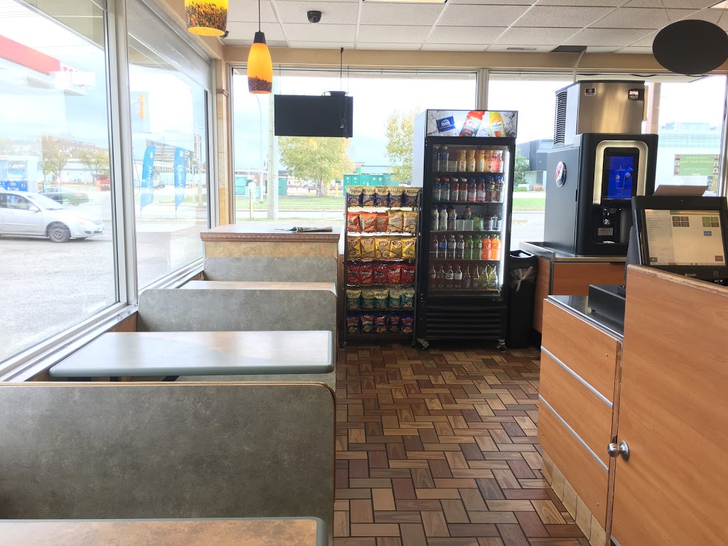 Subway | 1693 King Edward St, Winnipeg, MB R2R 2V6, Canada | Phone: (204) 940-5562