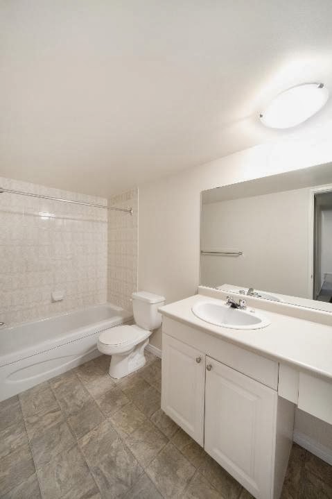 Harrow Court | 142 Harrow Cir NW, Edmonton, AB T5A 4H8, Canada | Phone: (780) 220-1390