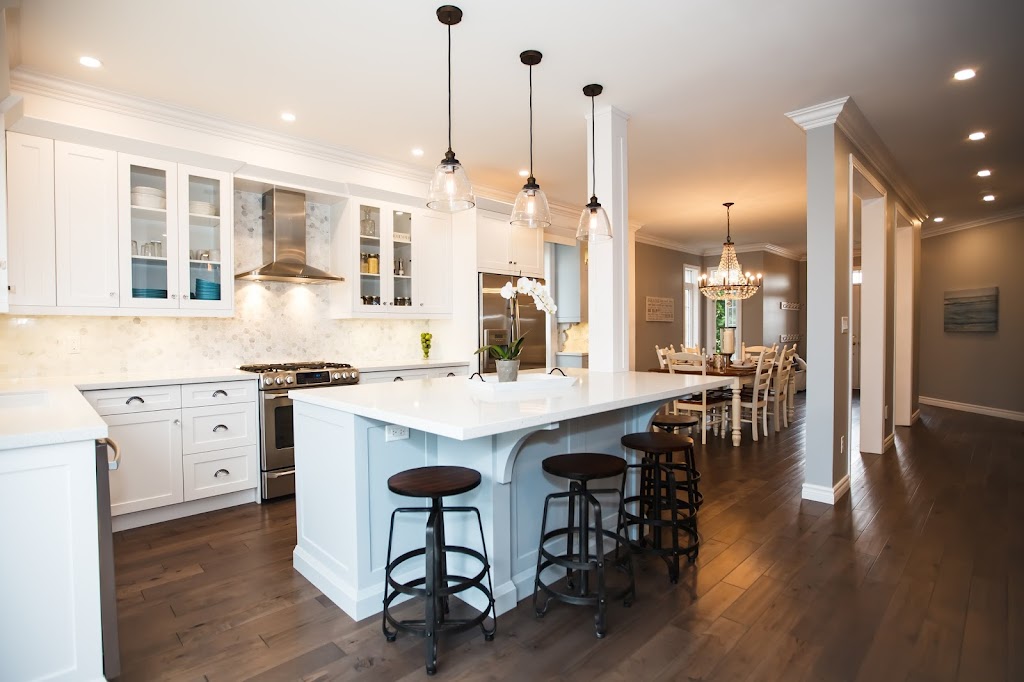 Paradisaic Building Group | 211 Waterloo St, Oshawa, ON L1H 3W9, Canada | Phone: (866) 727-2266