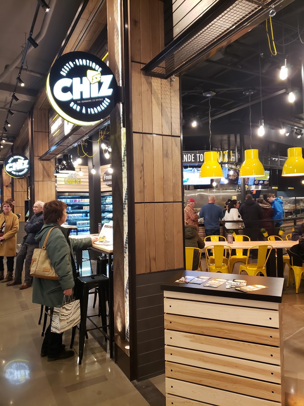 CHIZ | 5401 Boulevard des Galeries, Québec, QC G2K 1N4, Canada | Phone: (418) 440-7107