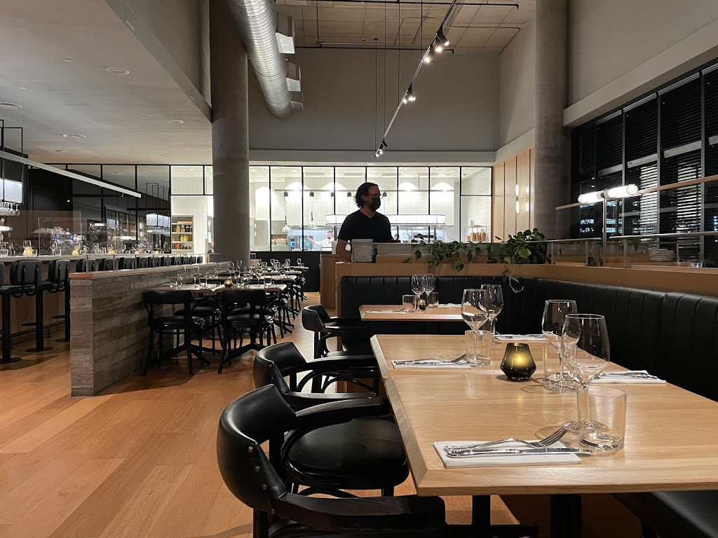 Brasserie T! Quartier DIX30 - Brossard | 9150 Boulevard Leduc suite 102, Brossard, QC J4Y 0E3, Canada | Phone: (450) 890-0990