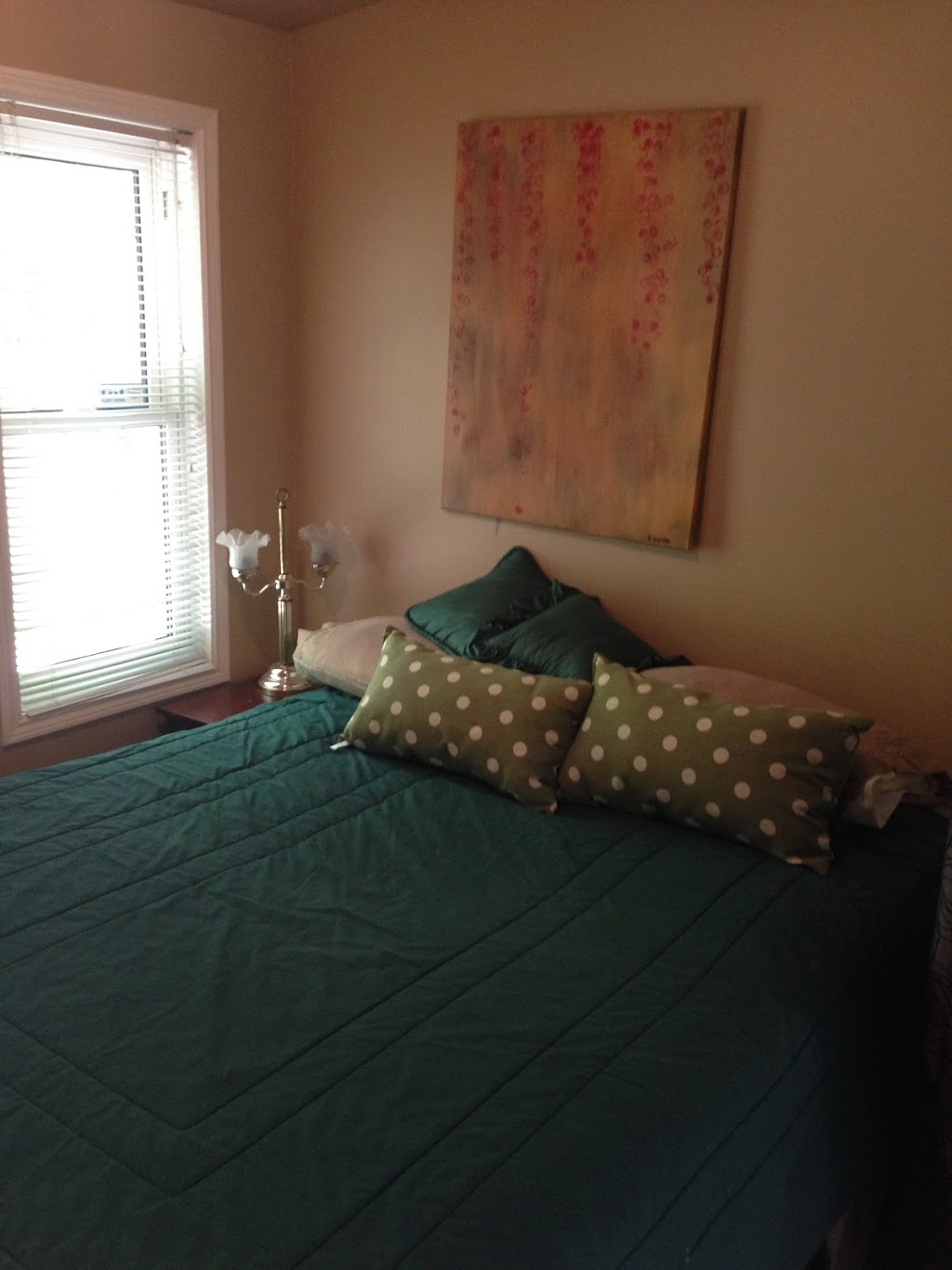 Lambton Shores Art By 3 Guest House | 7710 Clayton St, Port Franks, ON N0M 2L0, Canada | Phone: (519) 243-3321