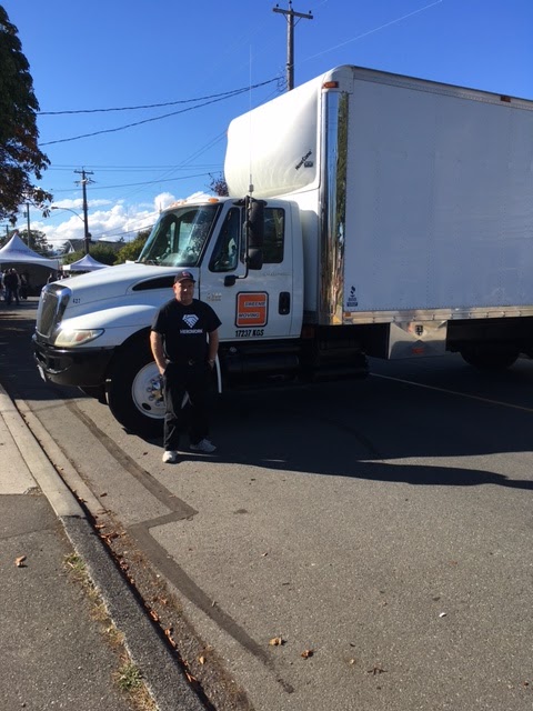 Sweenie Moving | 1779 Sean Heights Unit 100B, Saanichton, BC V8M 1X6, Canada | Phone: (250) 544-6462