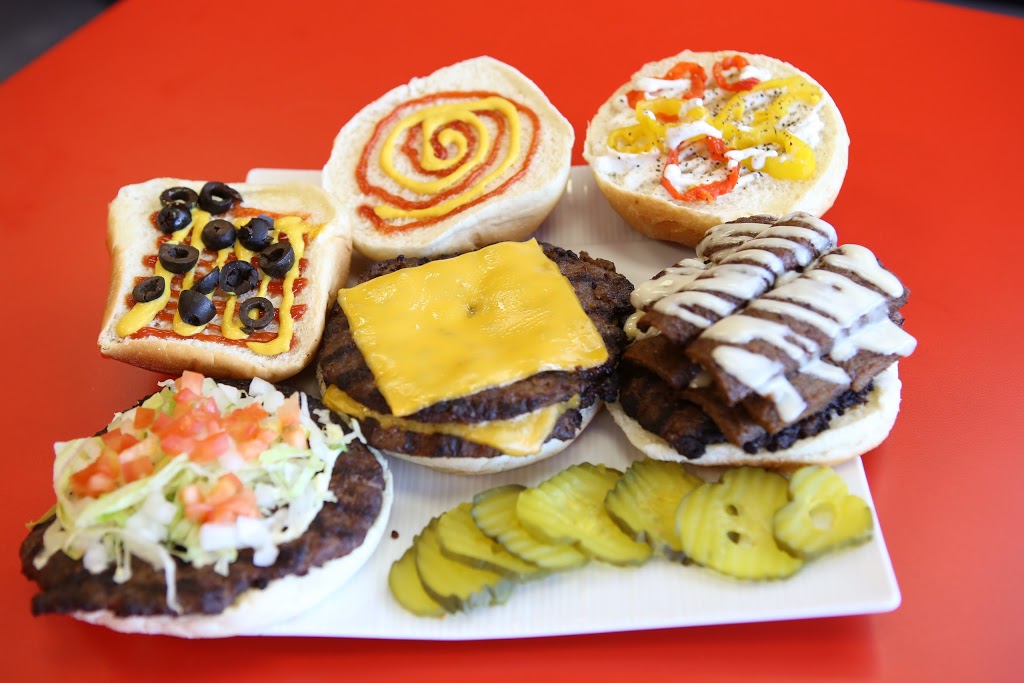 PrimeTime Donair & Poutine | 3928 17 St NW, Edmonton, AB T6T 0C2, Canada | Phone: (780) 469-1119