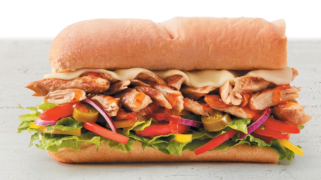 Subway | 33 Monogram Pl Unit 1, Trenton, ON K8V 5P8, Canada | Phone: (613) 394-4343