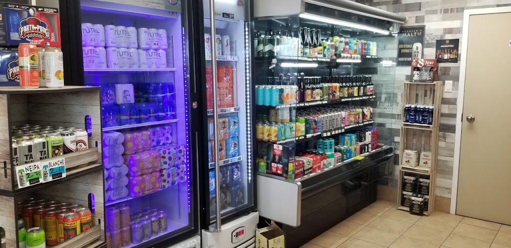 Depanneur Julien Lavoie Inc | 170 Bd Malcolm Fraser, La Malbaie, QC G5A 2M1, Canada | Phone: (418) 665-3443