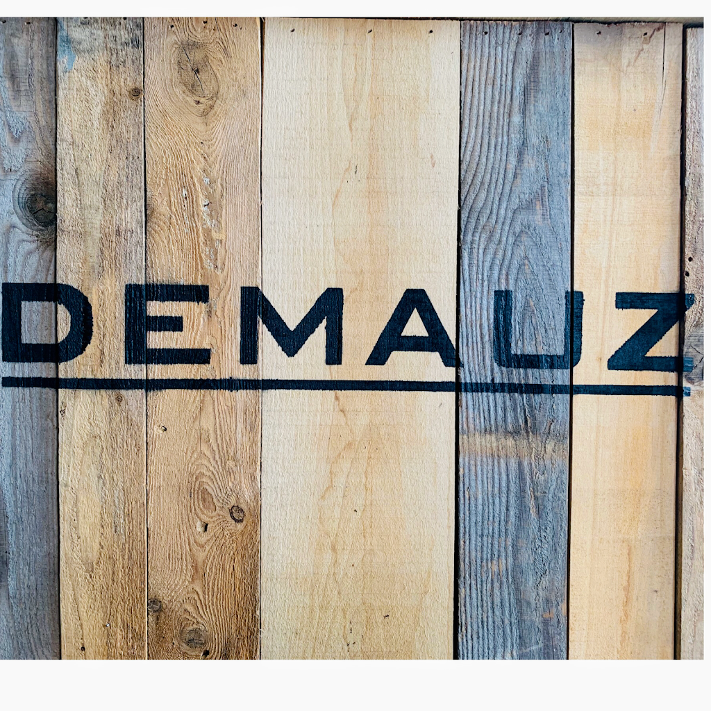 Demauz | 694 Rue Dufferin, Stanstead, QC J0B 3E0, Canada | Phone: (819) 704-0770