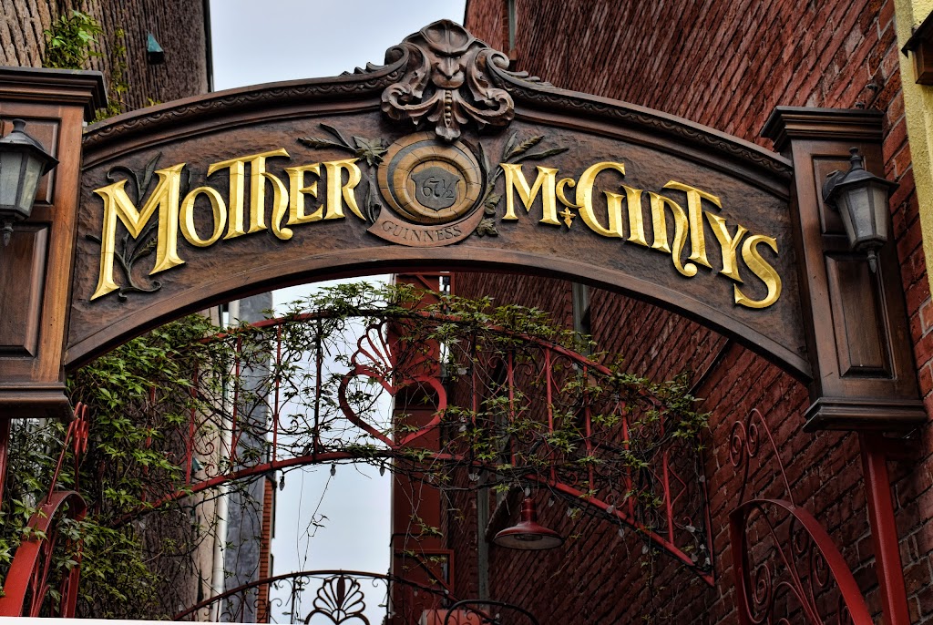 Mother McGuintys | 115 Parent Ave, Ottawa, ON K1N 7B5, Canada | Phone: (613) 562-0674