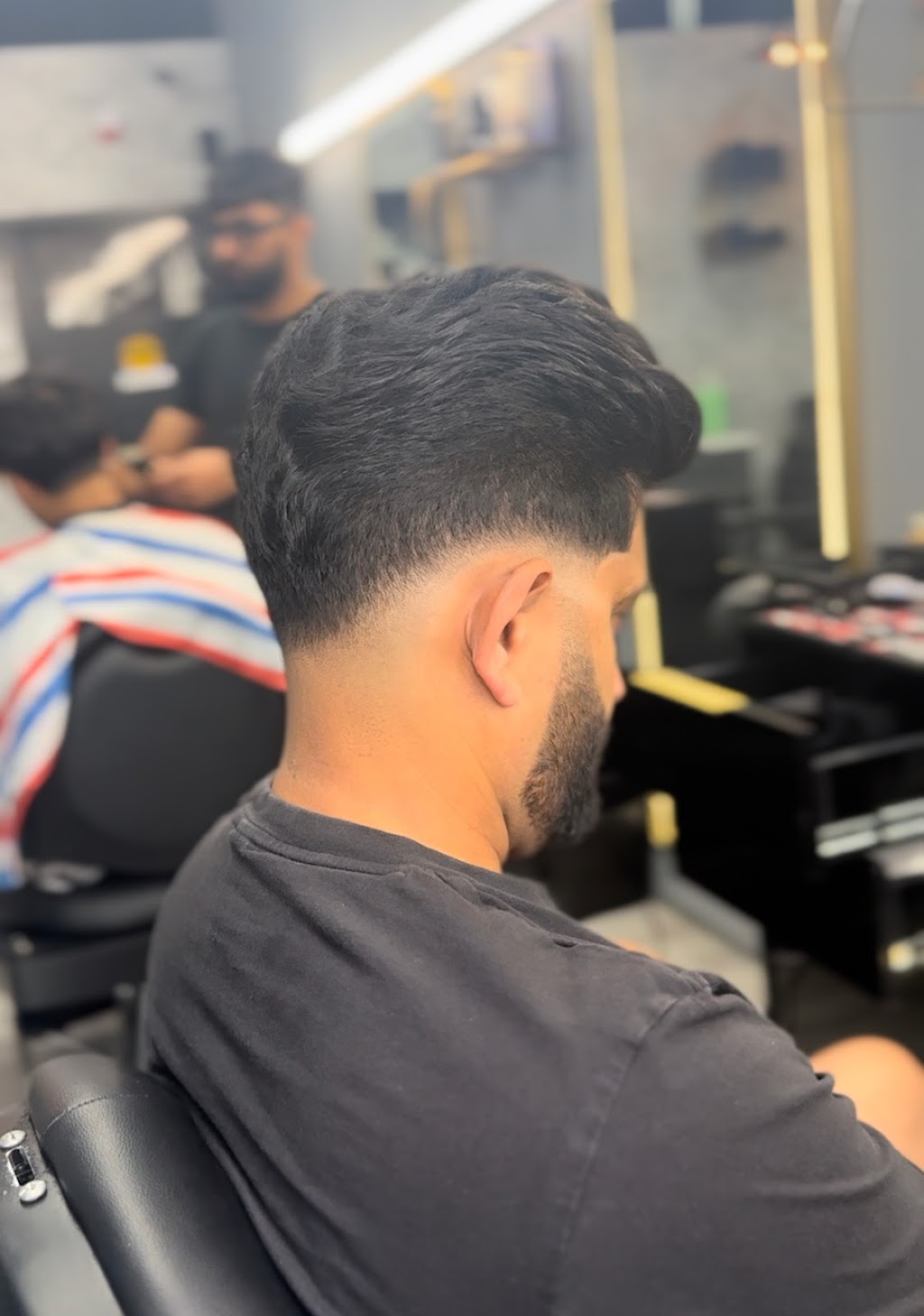 Malwablock Cutz | 705 Hamilton Rd, London, ON N5Z 1T5, Canada | Phone: (226) 977-9111