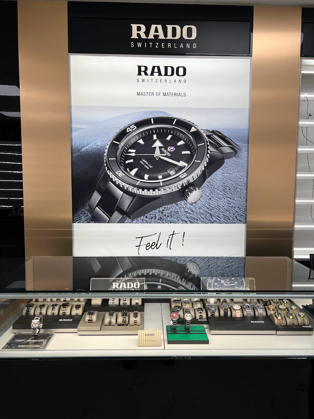 Moments Watches & Jewelry | 13850 Steeles Ave Unit 307, Halton Hills, ON L7G 0J1, Canada | Phone: (289) 851-0184