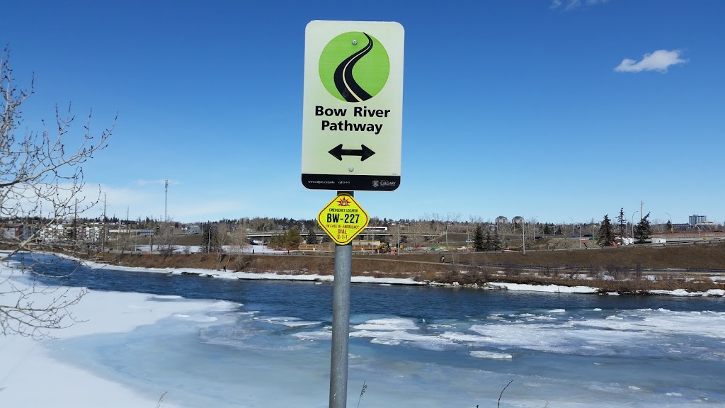 Quarry Road Trail ( east entrance) | Shaganappi, Calgary, AB T3C 0K6, Canada