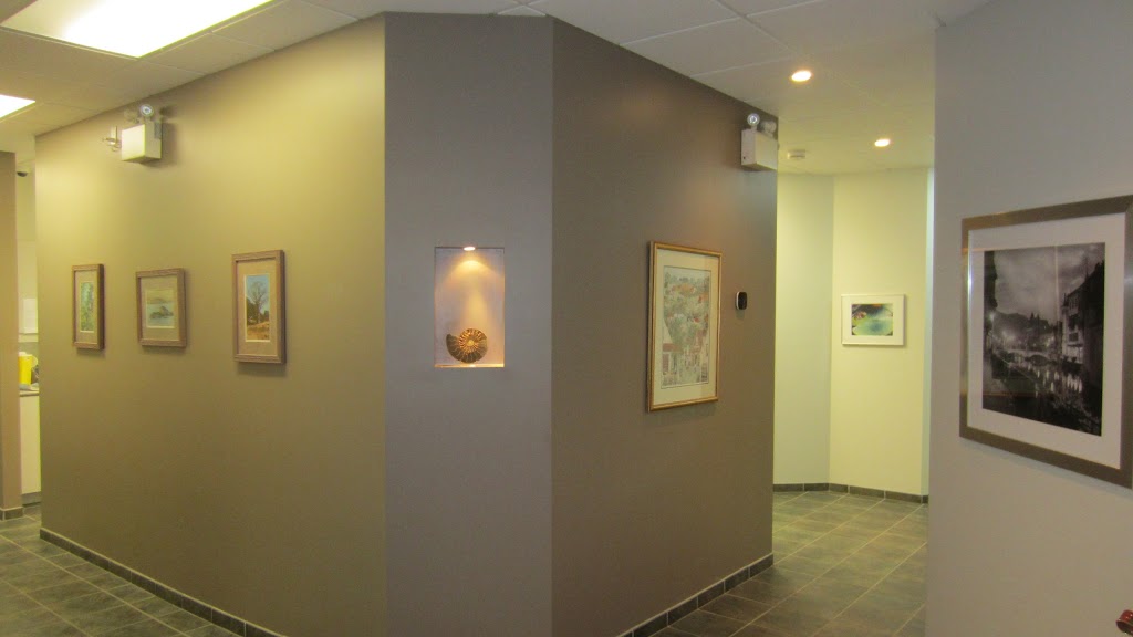 Rainbow Dental Centre | 1 Water St, Angus, ON L0M 1B0, Canada | Phone: (705) 424-0873
