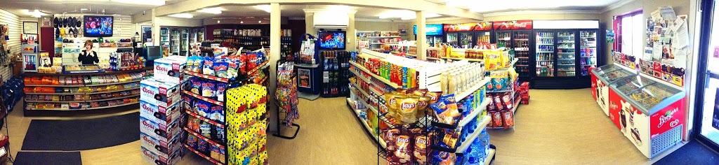 Depanneur Eardley | 1536 QC-148, Luskville, QC J0X 2G0, Canada | Phone: (819) 684-0911