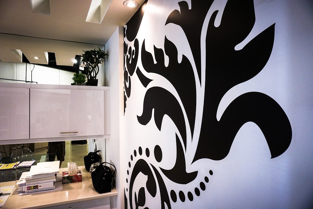 Country Homes Decor Studio | 40 Innovation Dr #8a, Woodbridge, ON L4H 0T2, Canada | Phone: (905) 265-7249