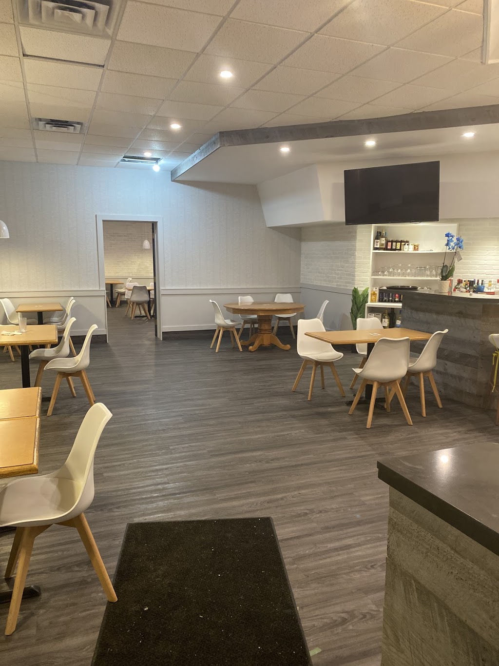Georgian Family Restaurant | 401 Hume St, Collingwood, ON L9Y 1W7, Canada | Phone: (705) 446-0770