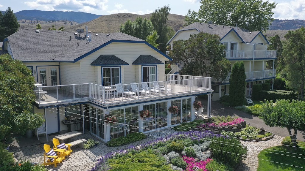 Lakeside Country Inn | 7001 Savona Access Rd, Savona, BC V0K 2J0, Canada | Phone: (250) 373-2528