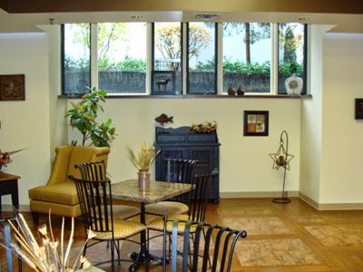 Villa Retirement Lodge | Left Side Entrance, 689 Yonge St, Midland, ON L4R 2E1, Canada | Phone: (705) 526-4238 ext. 218