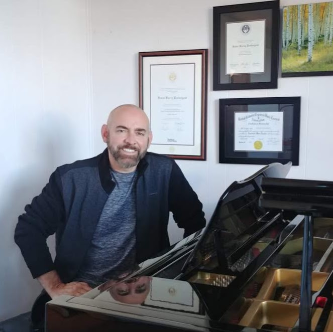 Kevin Pendergast Music Studio | 4646 Burke Street, Burnaby, BC V5H 1C3, Canada | Phone: (604) 725-2253