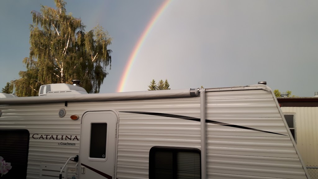 Jo-Lynn RV Rentals | 2 Bayside Pl, Strathmore, AB T1P 1R6, Canada | Phone: (403) 901-5000