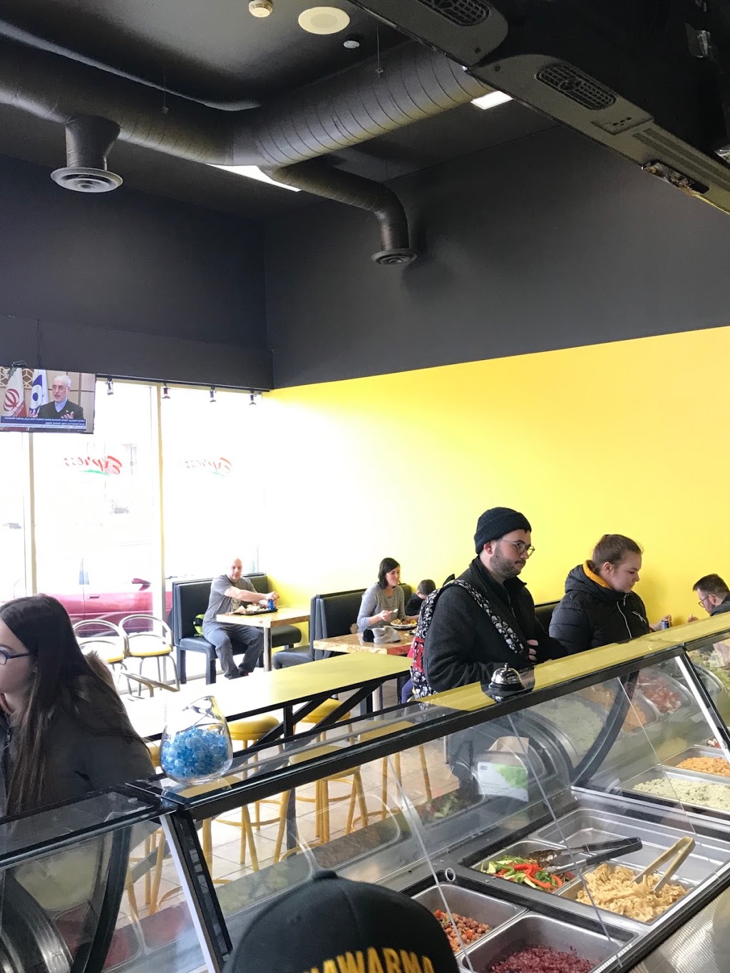 Shawarma Express | 2901 Bd St Joseph, Drummondville, QC J2B 7P5, Canada | Phone: (819) 479-1447