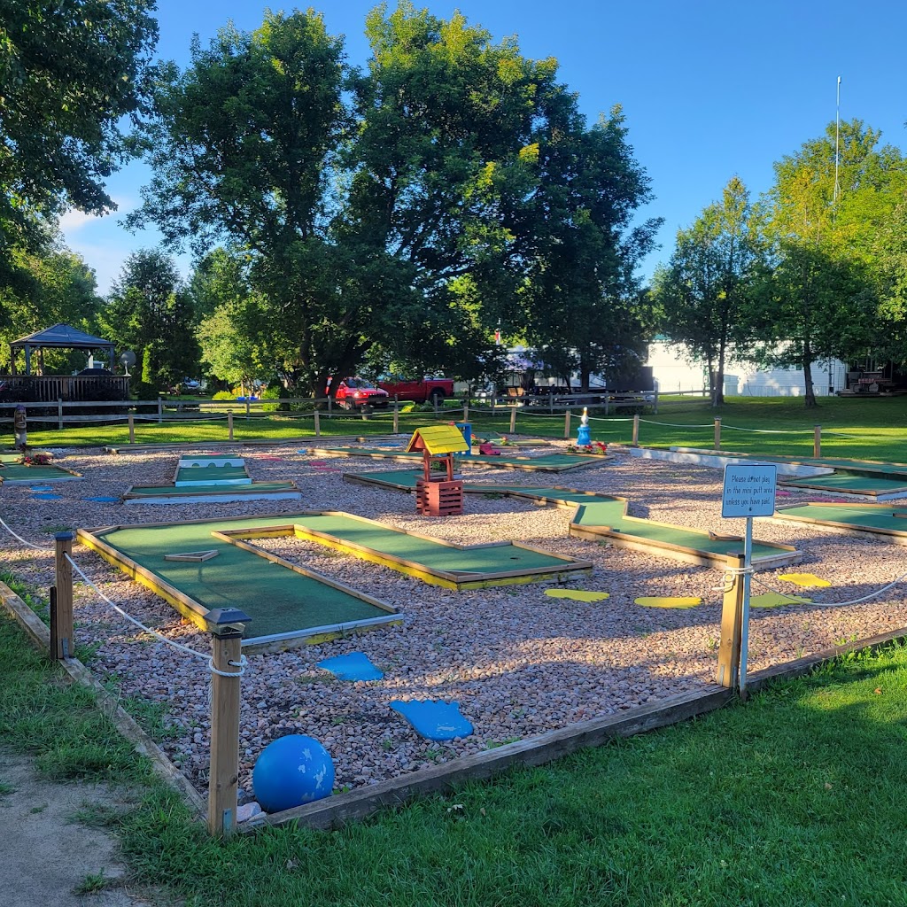 Sleepy Cedars Family Camping | 1893 Manotick Station Rd, Greely, ON K4P 1H2, Canada | Phone: (613) 821-0756