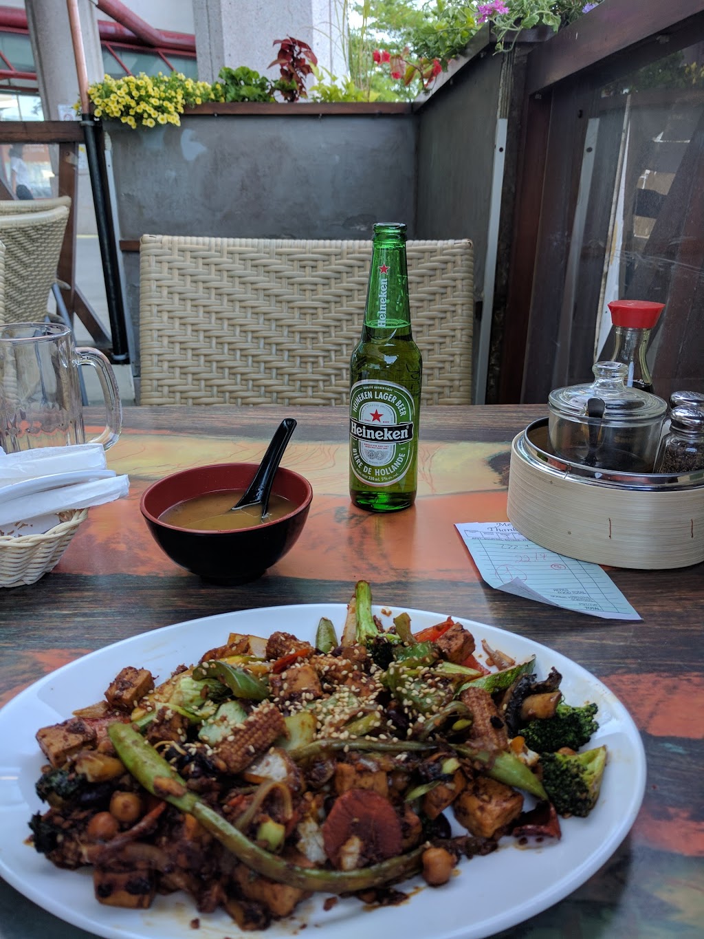 Mongolian Village Grill East | 1980 Ogilvie Rd, Gloucester, ON K1J 9L3, Canada | Phone: (613) 746-7287