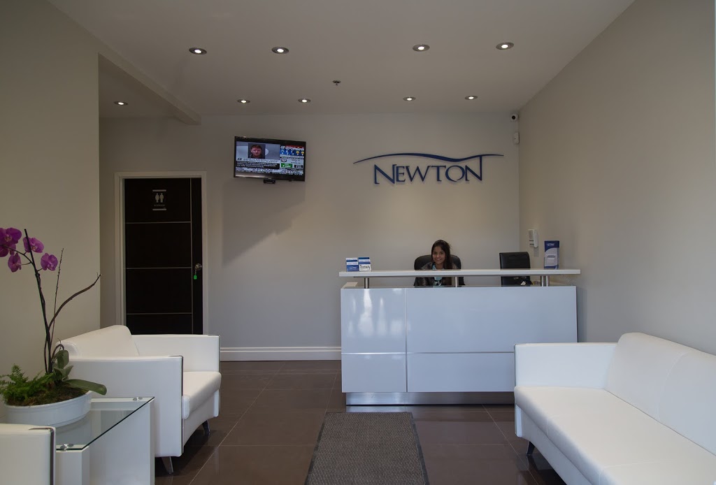 Newton Auto Collision | 151 Toryork Dr, North York, ON M9L 1X9, Canada | Phone: (416) 833-2331