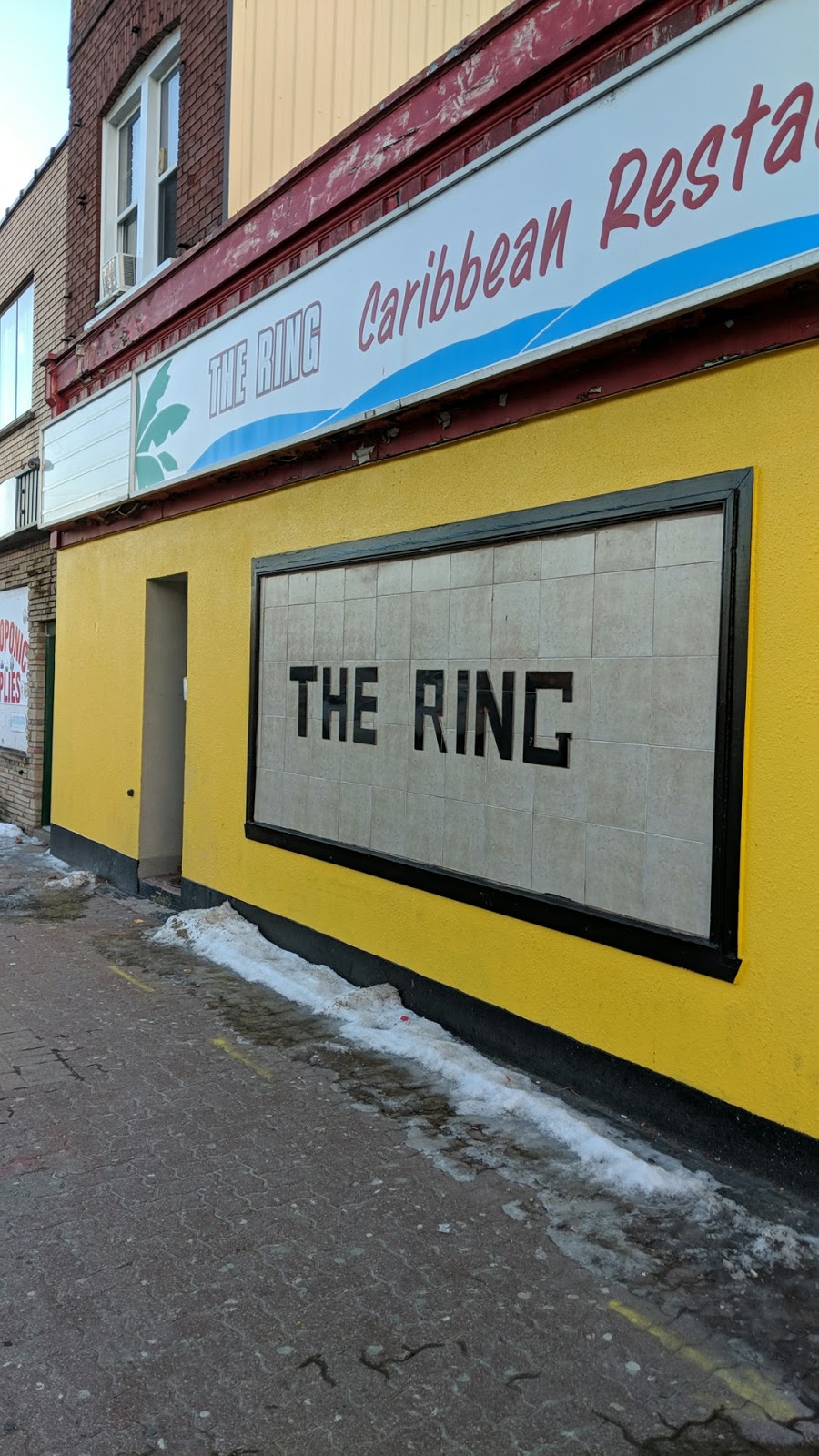 The Ring-Restaurant | 271 Colborne St, Brantford, ON N3T 2H5, Canada | Phone: (519) 770-4691