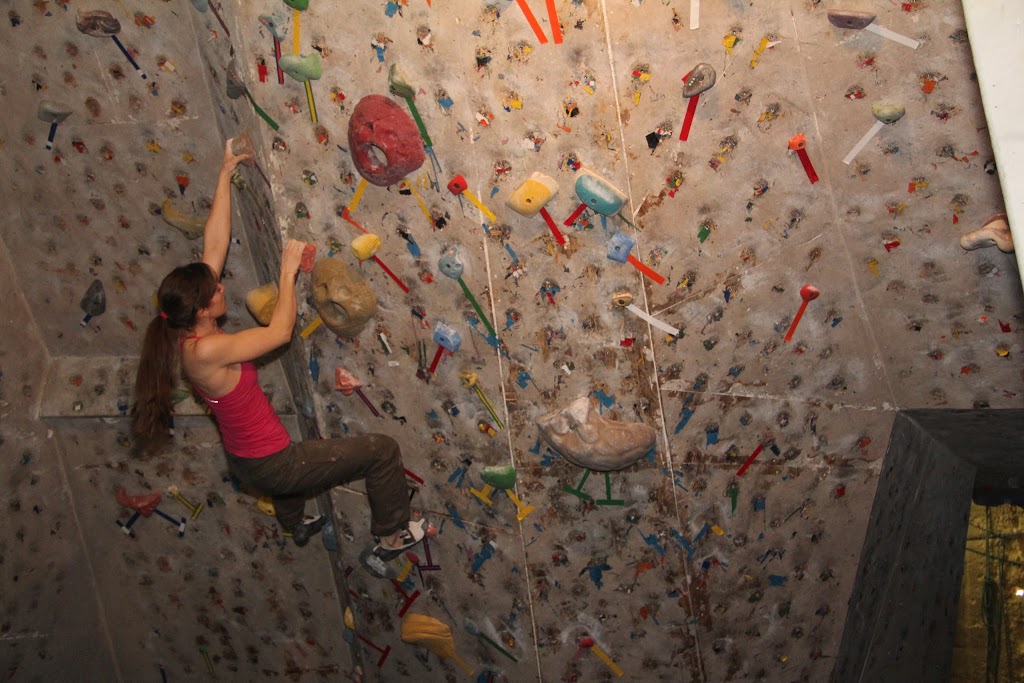 Climb Base5 (North Vancouver) | 1485 Welch St #2, North Vancouver, BC V7P 1B5, Canada | Phone: (604) 984-9080