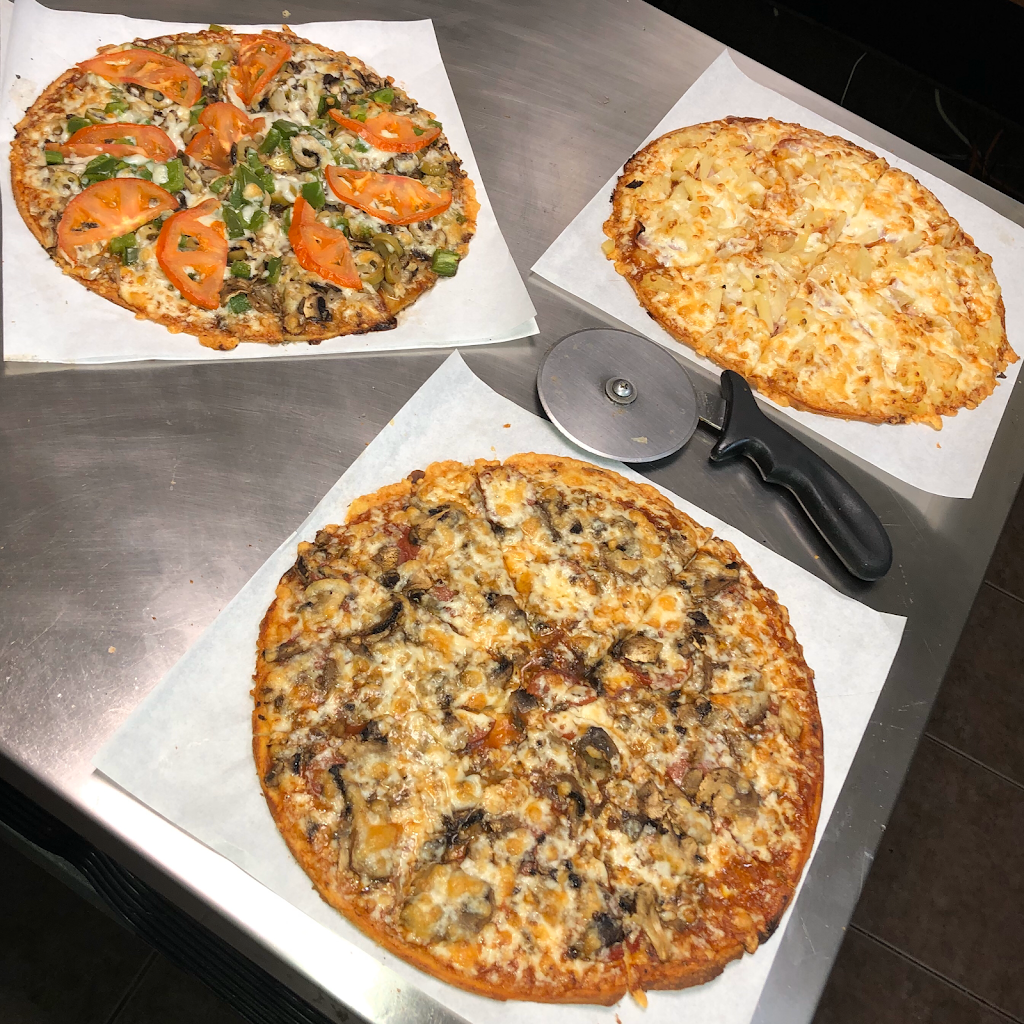 Gondola Pizza Restaurants | 3125 Portage Ave, Winnipeg, MB R3K 0W4, Canada | Phone: (204) 888-3251
