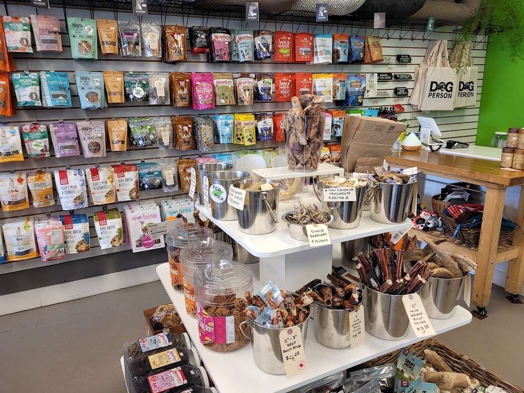 Discover Dogs | 701 Kingsway, Vancouver, BC V5T 3K6, Canada | Phone: (604) 428-3647