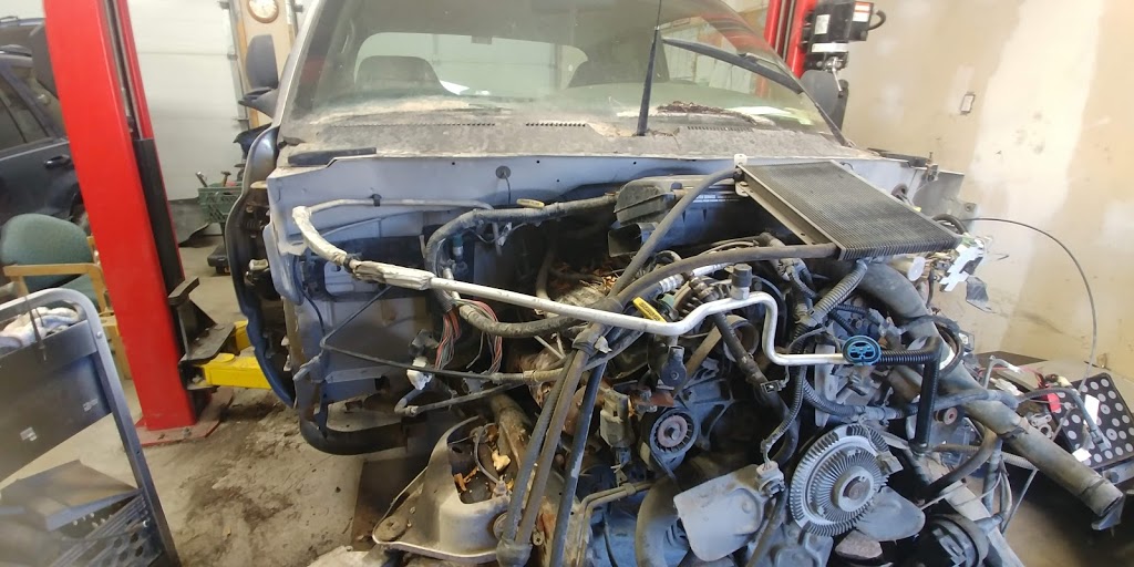 Independent automotive sales and service | 464 Riverton Ave, Winnipeg, MB R2L 0N9, Canada | Phone: (204) 962-7793