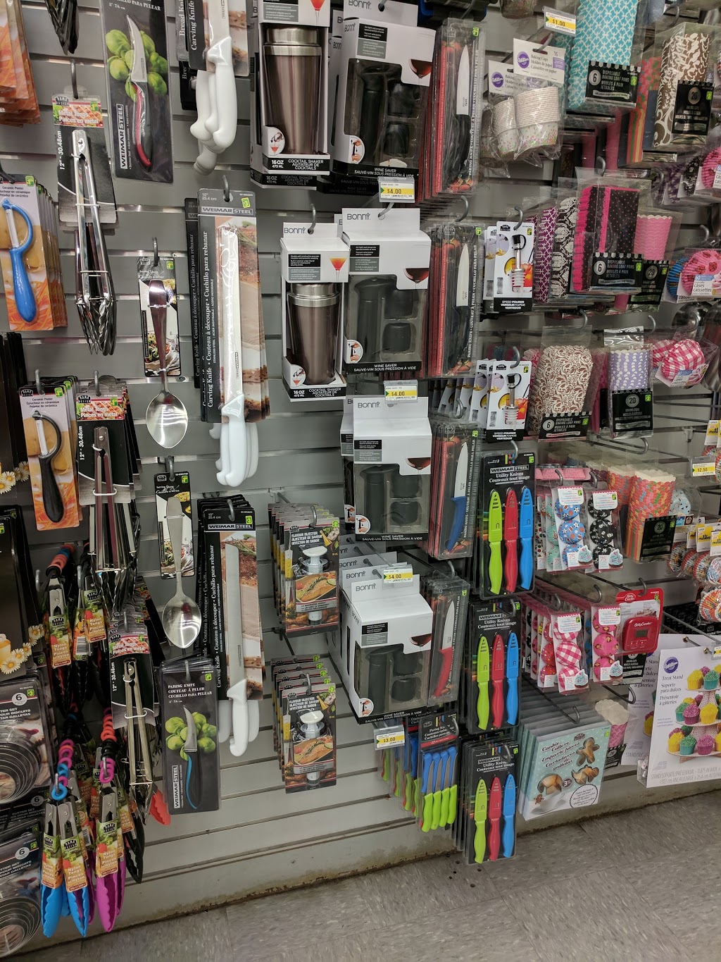 Dollarama | Marche Des Chutes, 2675 105e Avenue, Shawinigan, QC G9P 1P8, Canada | Phone: (819) 536-5575