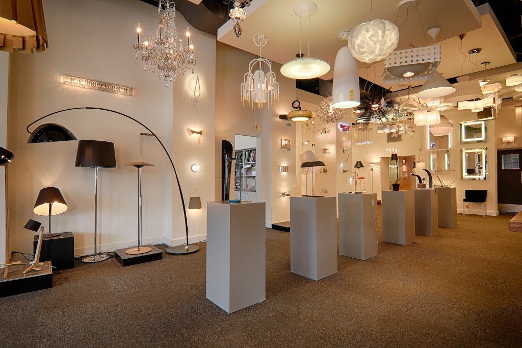 Au Courant Luminaires | 8455 Boulevard Décarie, Mont-Royal, QC H4P 2J2, Canada | Phone: (514) 733-2050