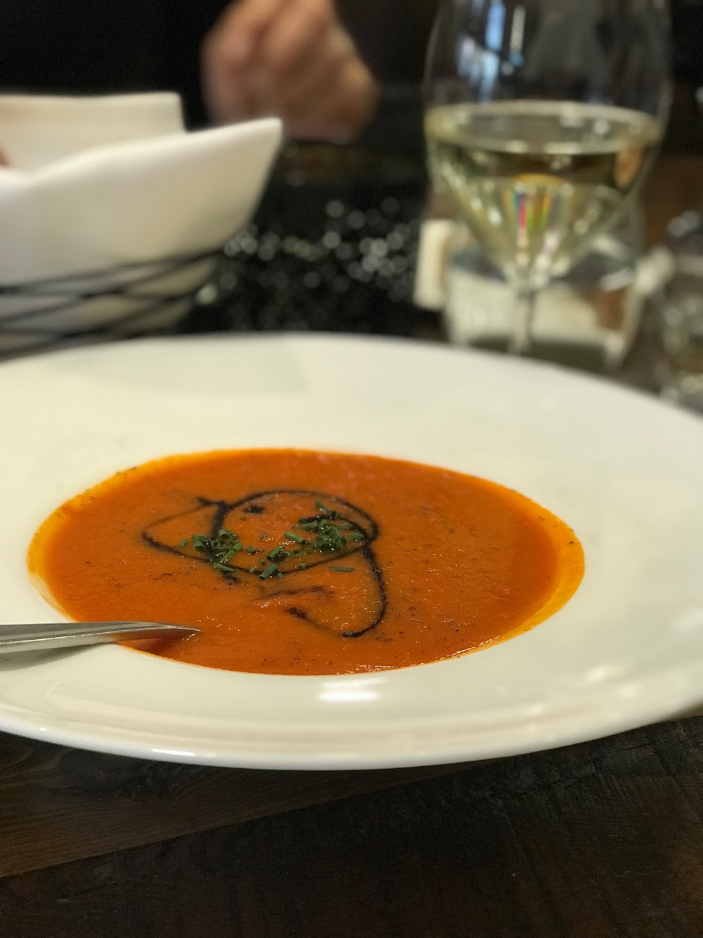 Noble Bistro Oakville | 218 Lakeshore Rd E, Oakville, ON L6J 1H8, Canada | Phone: (289) 837-3108