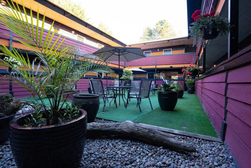 The New 401 Inn | 2950 Boundary Rd, Burnaby, BC V5M 3Z9, Canada | Phone: (604) 438-3451