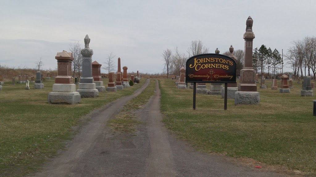Johnstons Corners Community Cemetery | 2536 Rideau Rd, Gloucester, ON K1X 1A1, Canada