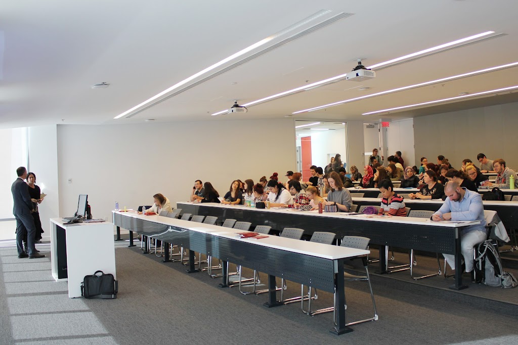Collège Ahuntsic | 9155 Rue St-Hubert, Montréal, QC H2M 1Y8, Canada | Phone: (514) 389-5921