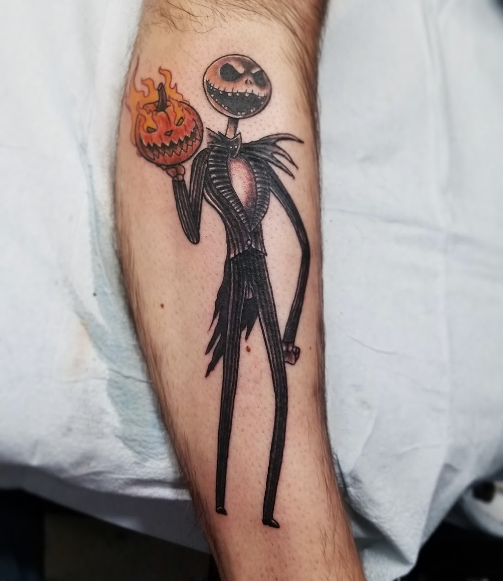 Zombie Joey Tattoo | 132 St George St, Brantford, ON N3R 1V6, Canada | Phone: (226) 450-3777